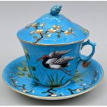 Deckeltasse mit Untertasse / Lidded cup with saucer