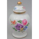 kleine Deckelvase, Meissen / Small lidded vase, Meissen