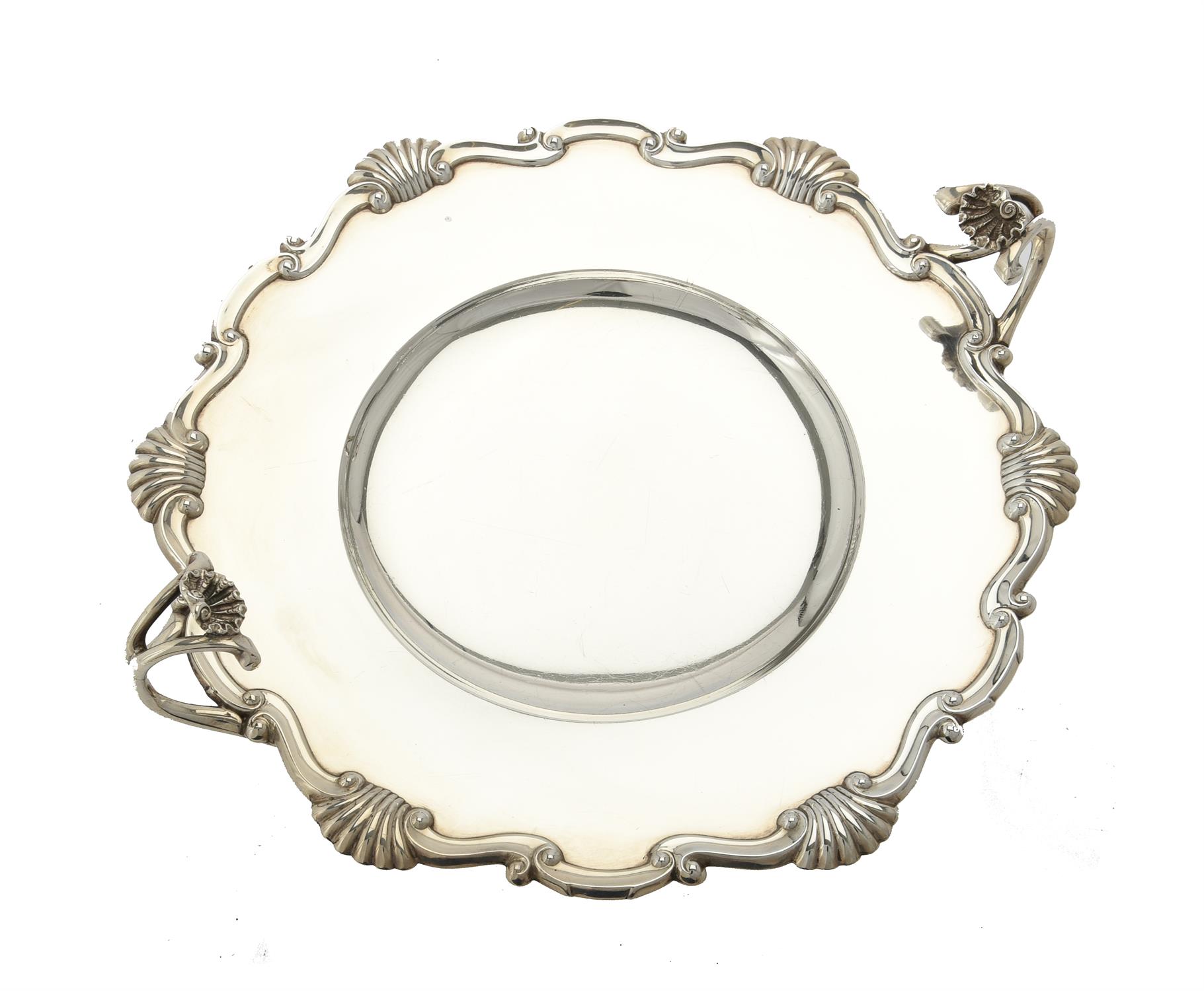 A pair of silver tazza by Wakely & Wheeler - Image 2 of 2