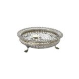 An Edwardian silver shaped circular and pierced bowl by Goldsmiths & Silversmiths Co. Ltd.