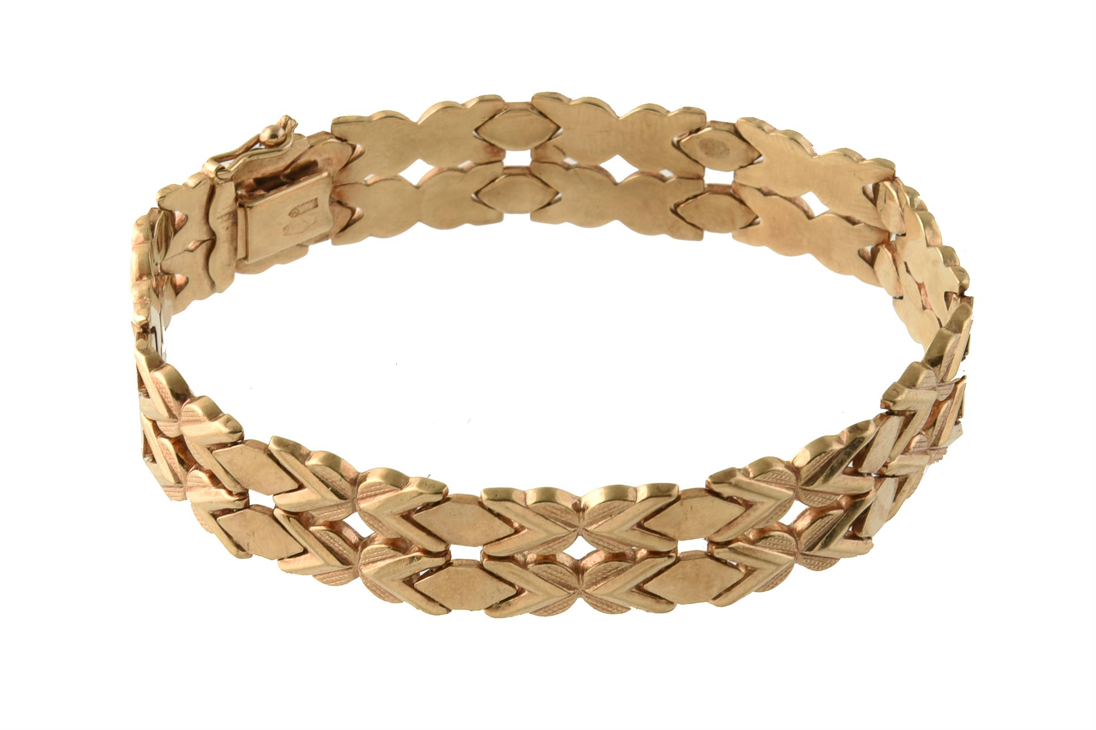 A 1960s 9 carat gold bracelet