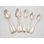 A collection of silver fiddle and thread pattern tea spoons