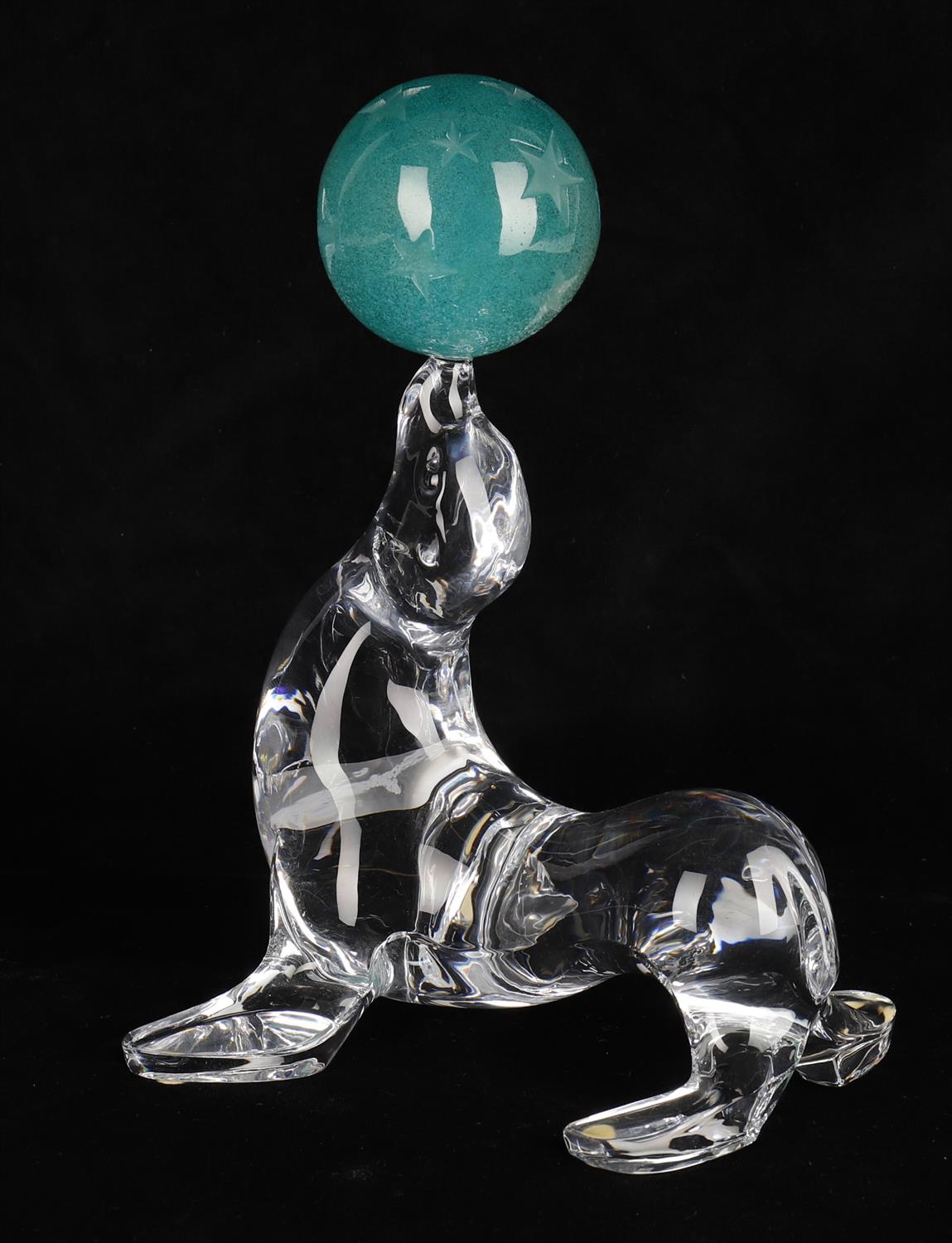 Daum- a glass figure of a seal balancing a green glass ball - Image 3 of 4