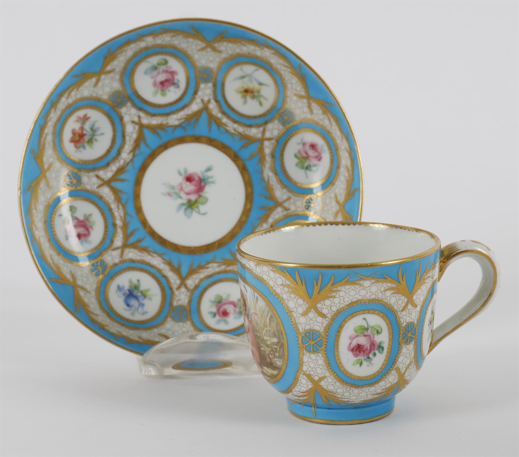 A mid-19th Century Sevres style porcelain cabinet cup and saucer - Image 4 of 5