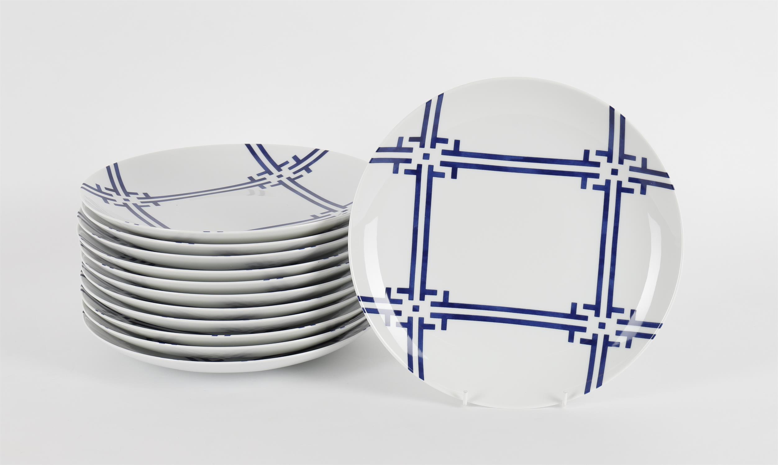 Richard Ginori, a modern Italian blue and white porcelain breakfast service - Image 7 of 11