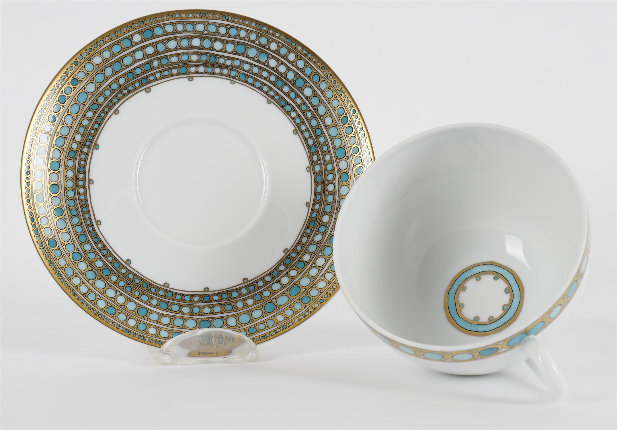 Six Haviland Limoges porcelain breakfast cups and saucers in the 'Syracuse' pattern - Image 4 of 4