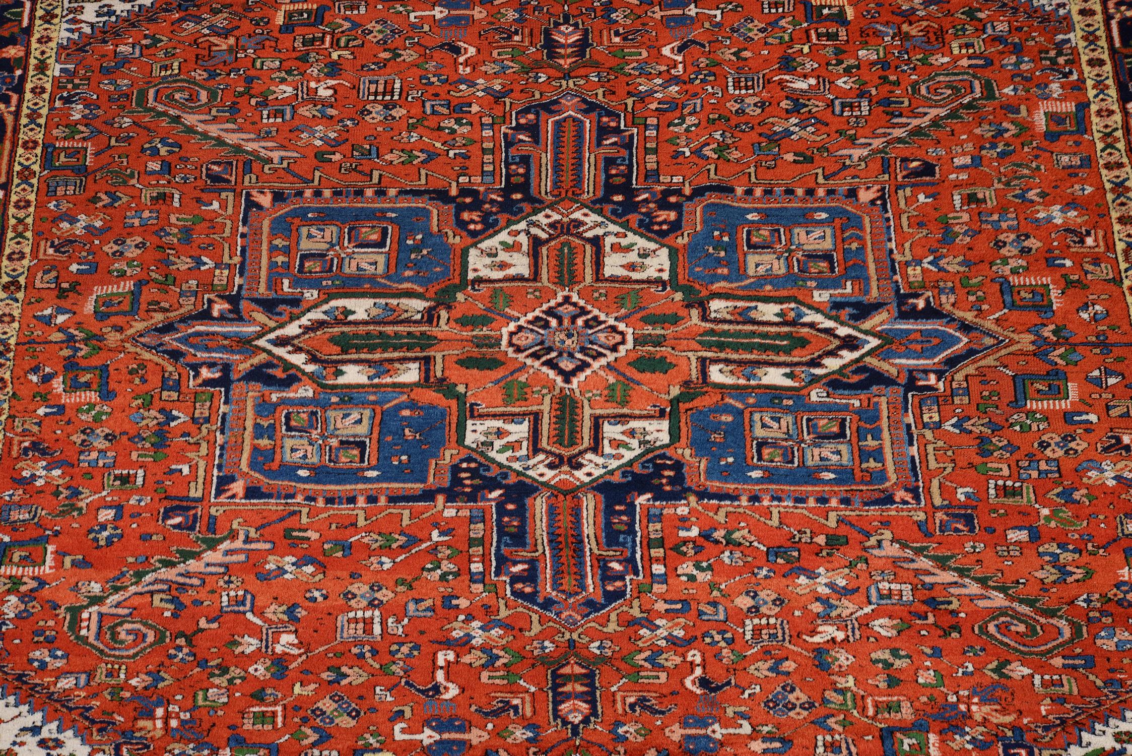 An Heriz carpet - Image 2 of 2