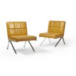 A PAIR OF LIGHT BROWN LEATHER AND CHROME LOUNGE CHAIRS