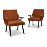 A PAIR OF RECLINING LOUNGE CHAIRS, LATE 20TH CENTURY