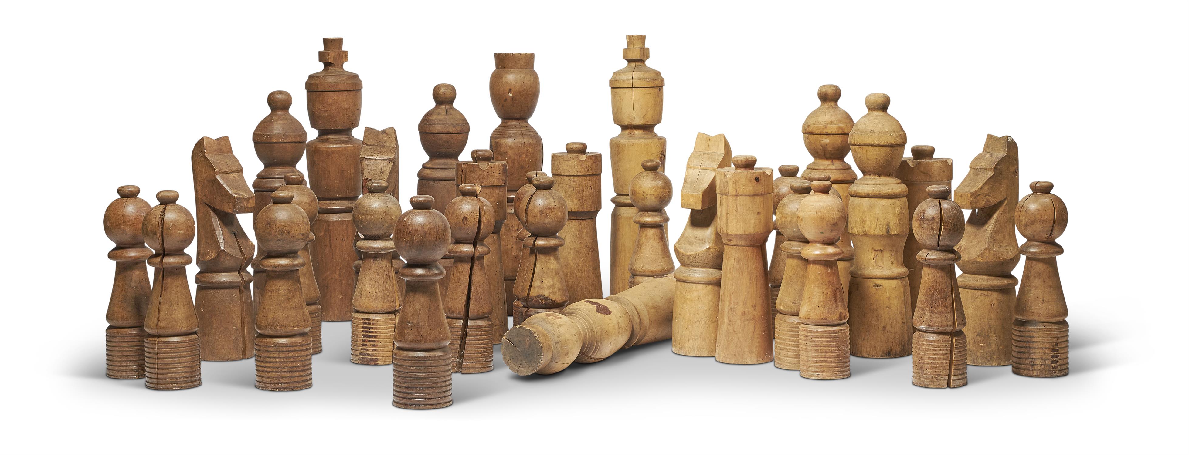 AN OVER-SIZED CHESS SET LATE 20TH CENTURY