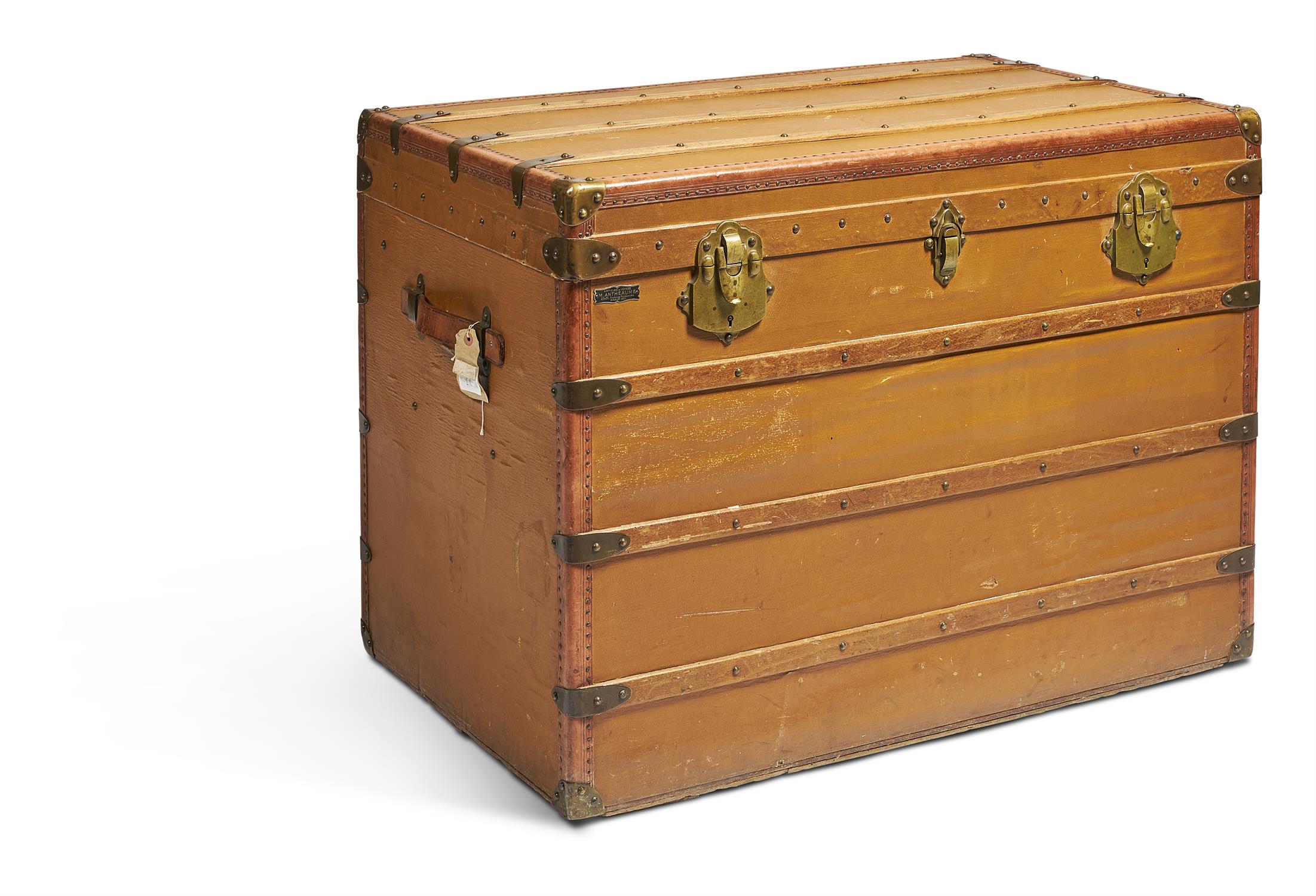 A FRENCH CANVAS AND WOODEN BOUND TRUNK, M. ANTHEAUME