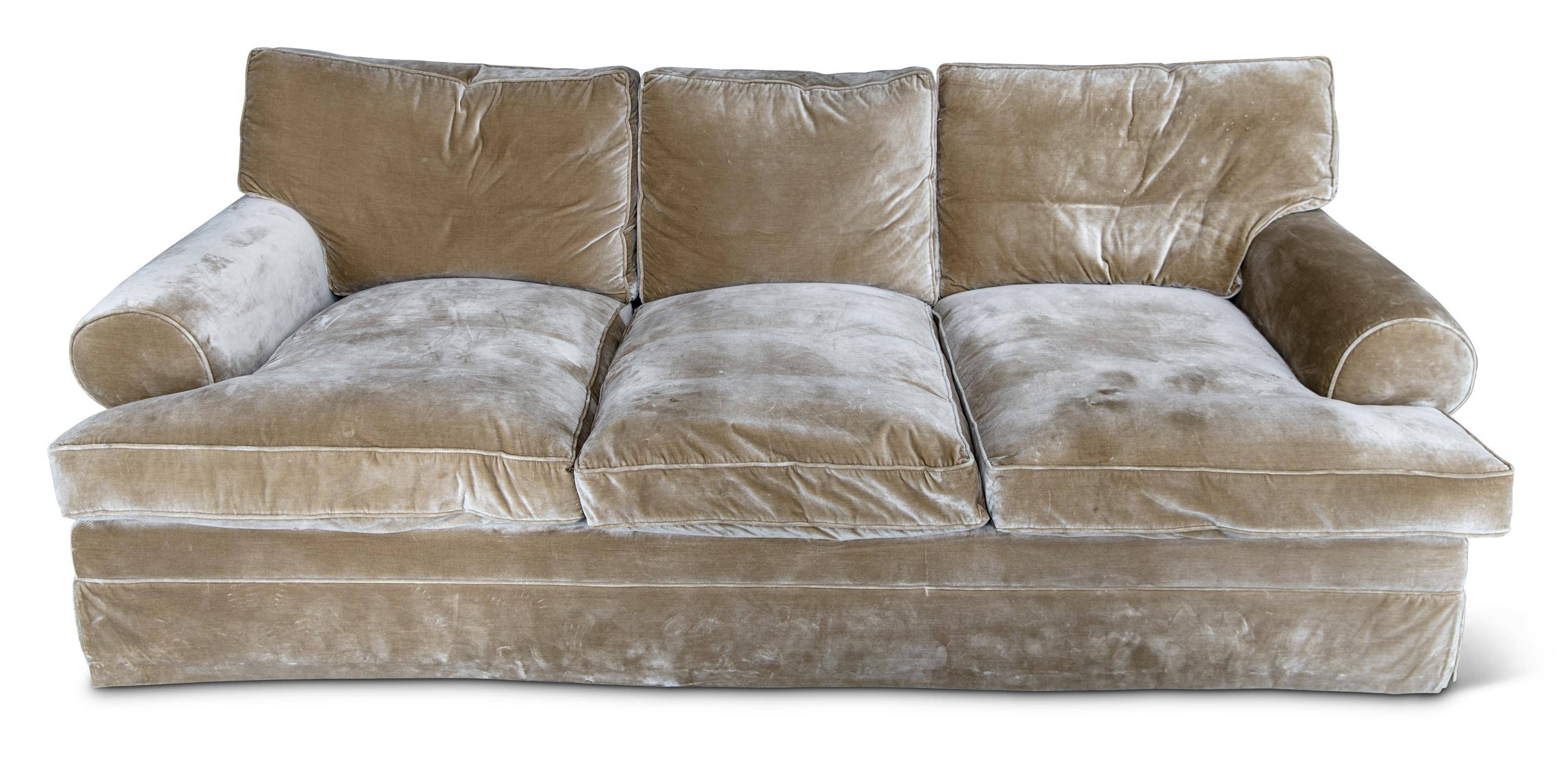 A PAIR OF LARGE THREE-SEATER SOFAS - Image 2 of 3