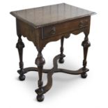 A WILLIAM AND MARY STYLE OAK SIDE TABLE