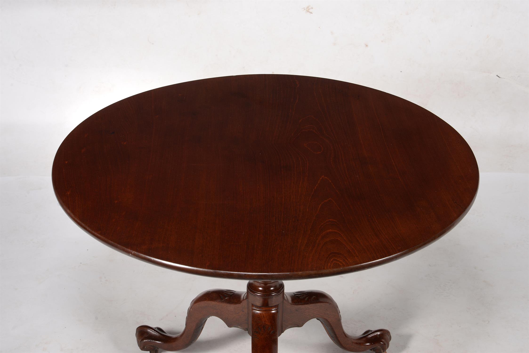 A George III mahogany centre table - Image 2 of 2