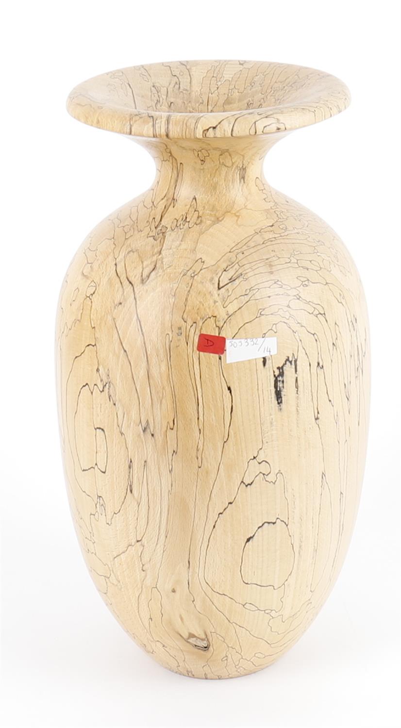 A large turned spalted beech vase by Richard Chapman (British born 1951) - Image 3 of 5