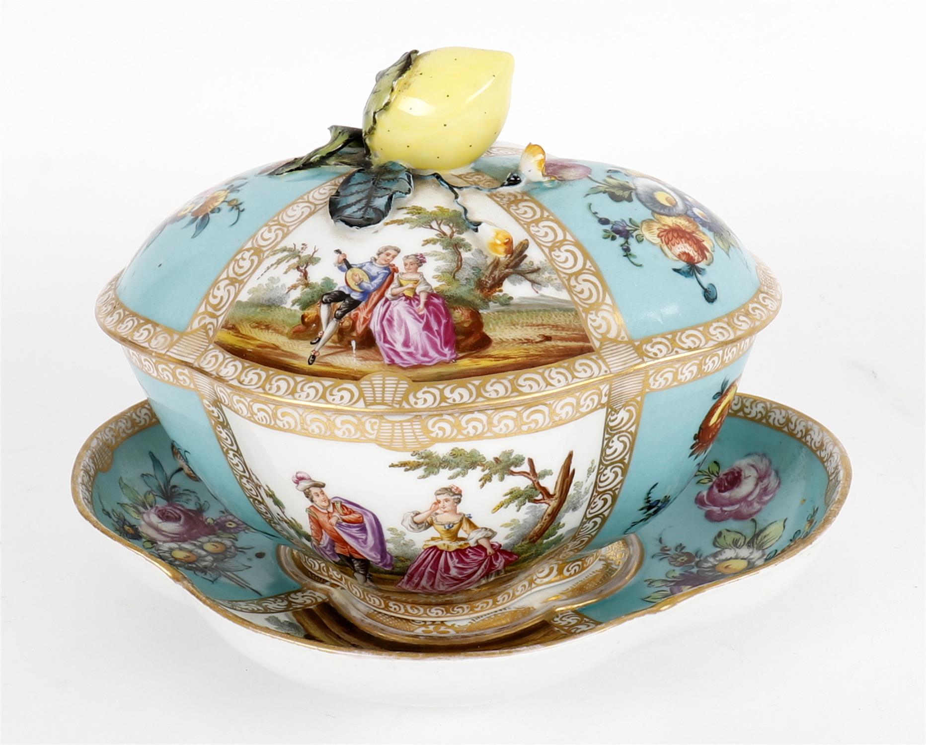 A Dresden tureen cover and stand