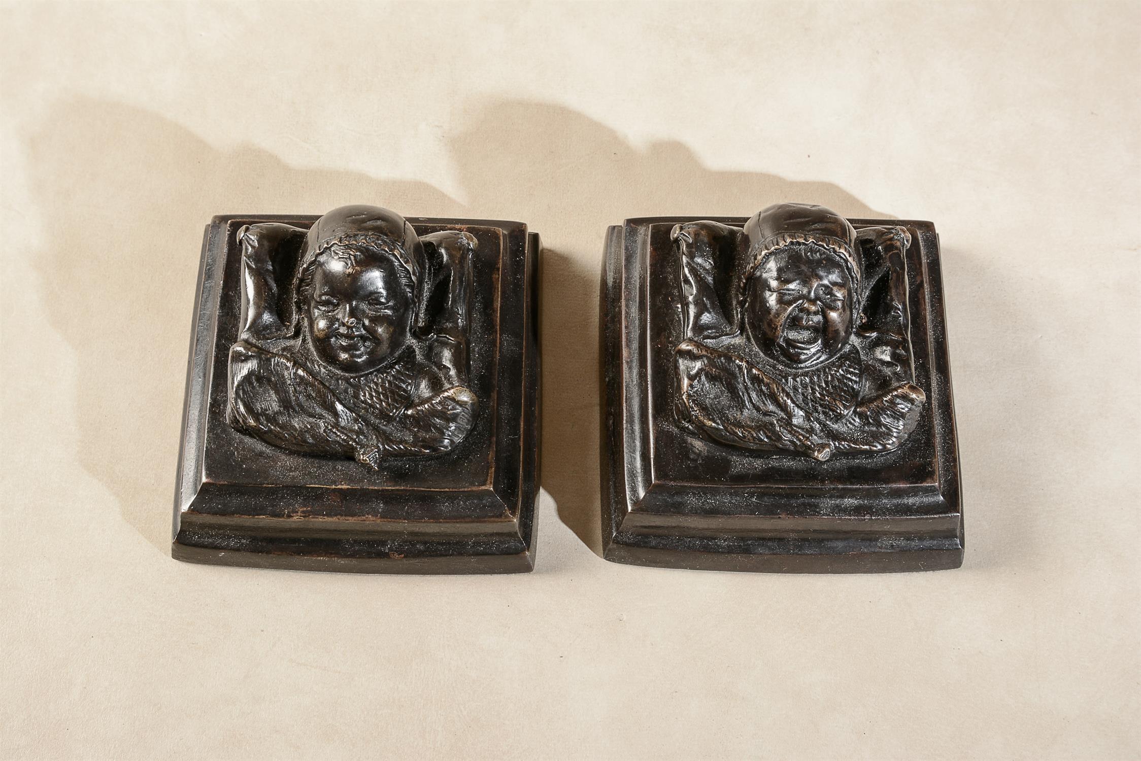 Contemporary School, bronze group of nursing mother and child - Image 3 of 3