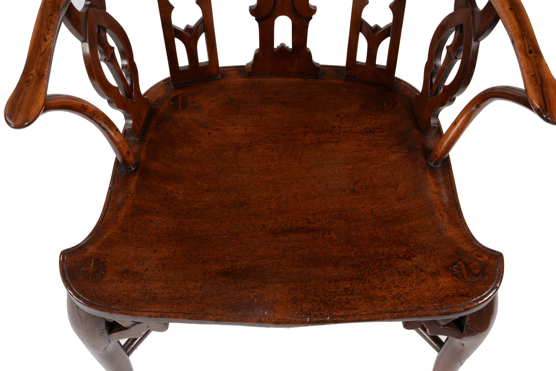 A pair of yew and mahogany Gothic Windsor armchairs - Image 5 of 5