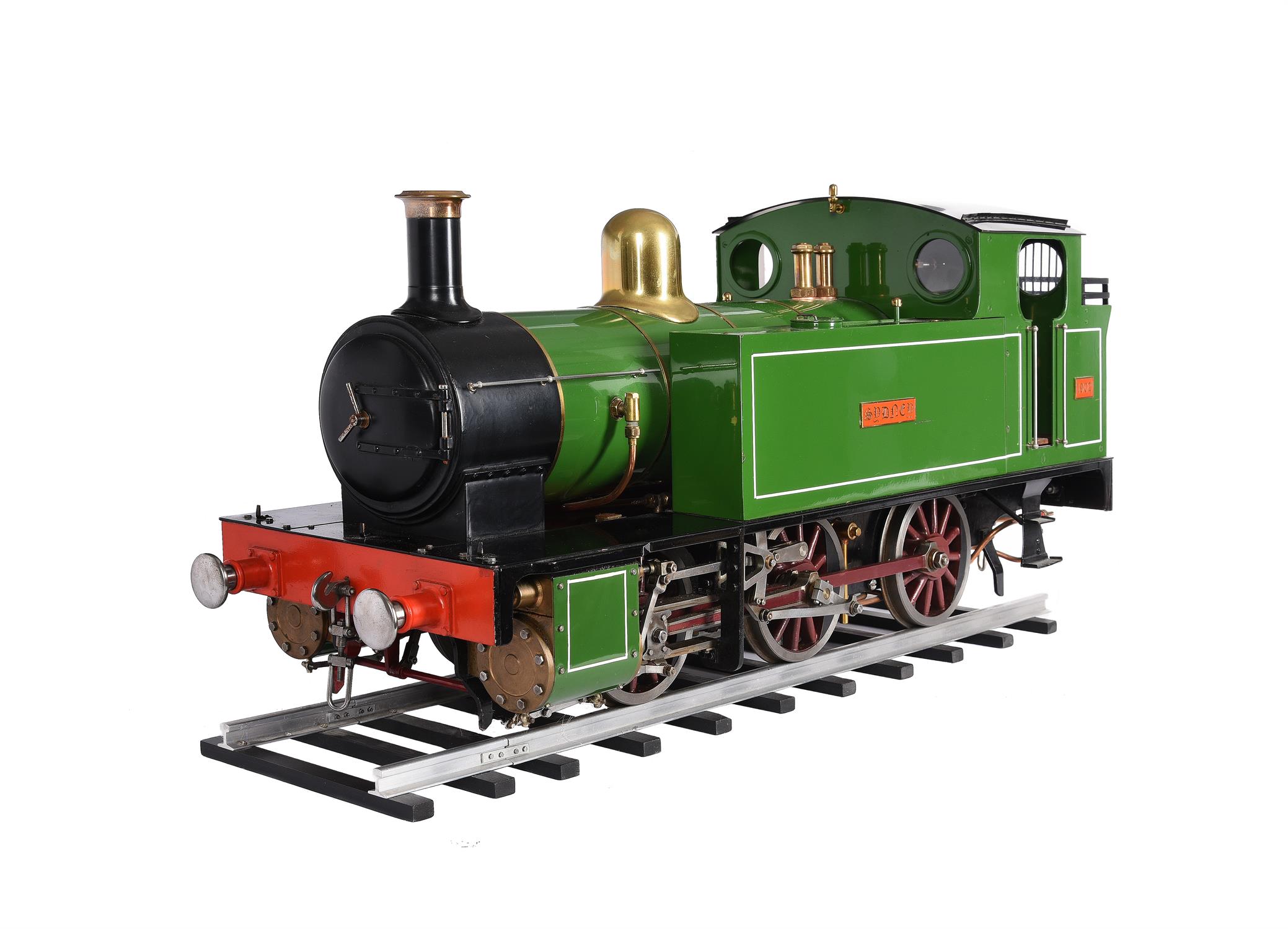 A well engineered 5 inch gauge model of a 0-6-0 Simplex side tank locomotive No 1902 'Sydney' - Image 2 of 3