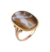 A Victorian hardstone cameo ring