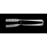 A pair of Victorian silver asparagus tongs by Elkington & Co. Ltd.