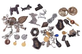 A collection of jewellery and costume jewellery