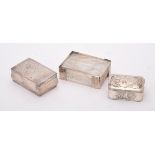 Y A mother of pearl and silver coloured mounted box