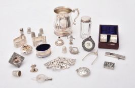 A collection of silver and silver mounted items