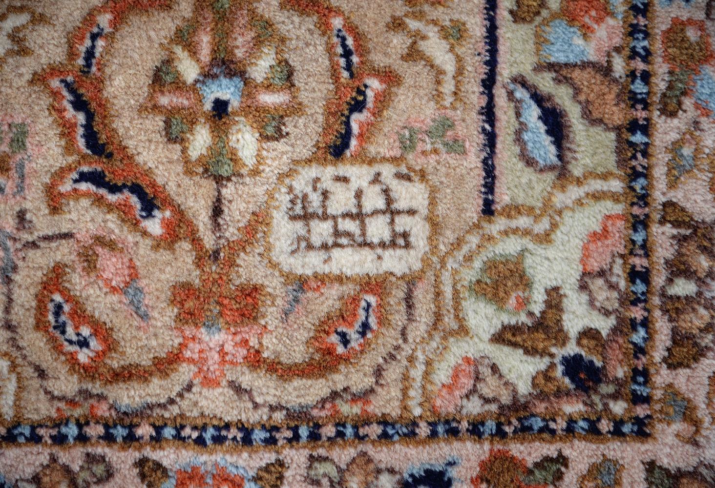 A Tabriz carpet - Image 4 of 4