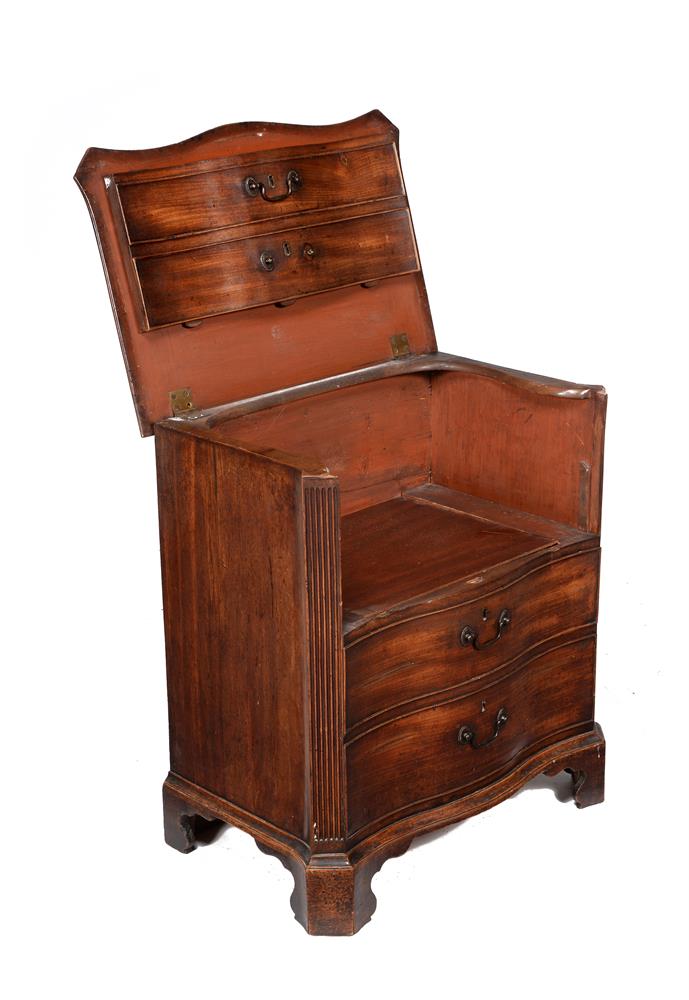 A George III mahogany night commode or thunder-box - Image 2 of 2