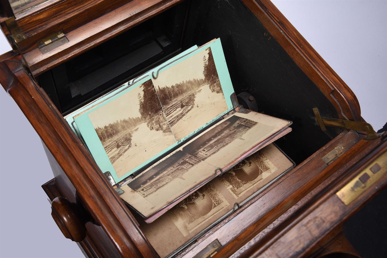 A Victorian figured walnut stereoscope - Image 6 of 6