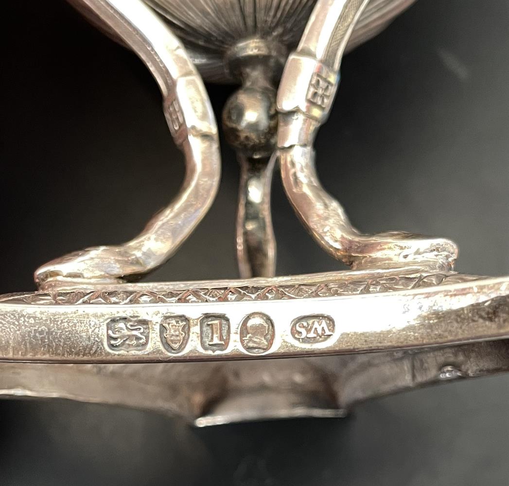 Silver including a George III silver oil lamp base - Image 5 of 7