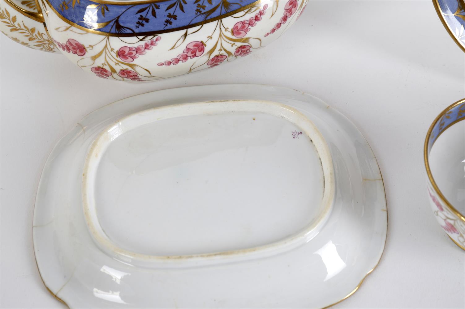 Early 19th century English teaware to include a Chamberlain's Worcester spirally moulded part tea an - Image 5 of 10