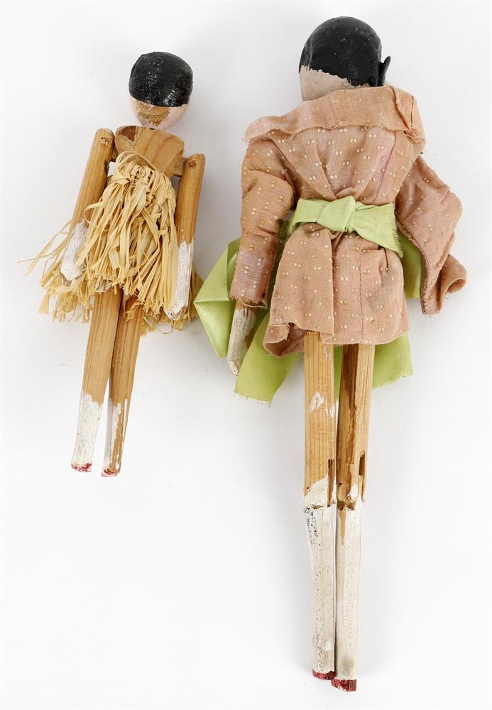 Two part painted softwood peg dolls - Image 3 of 3