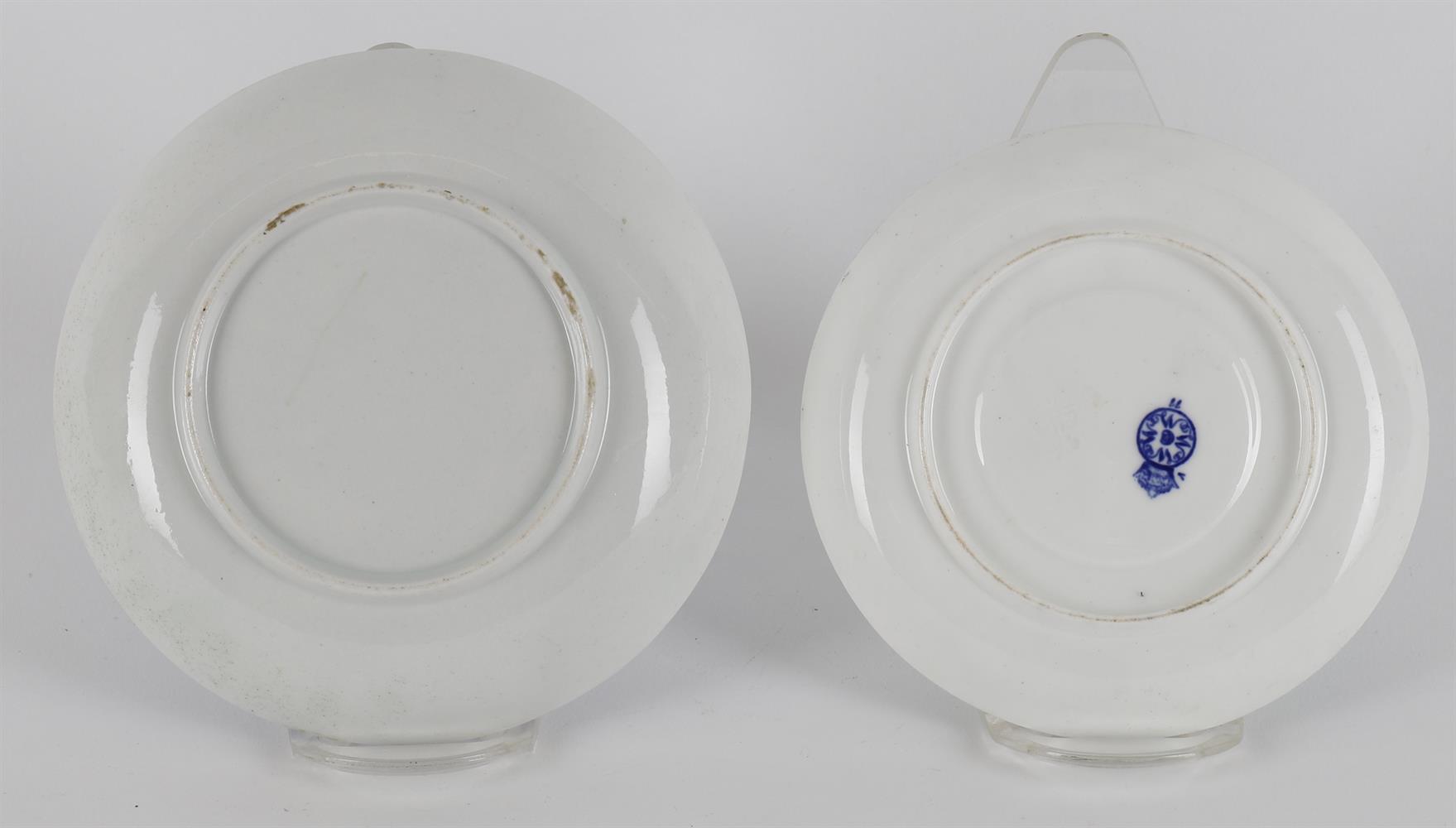 Decorative ware to include William Powell Royal Worcester cup and saucer decorated with goldfinch - Image 12 of 13