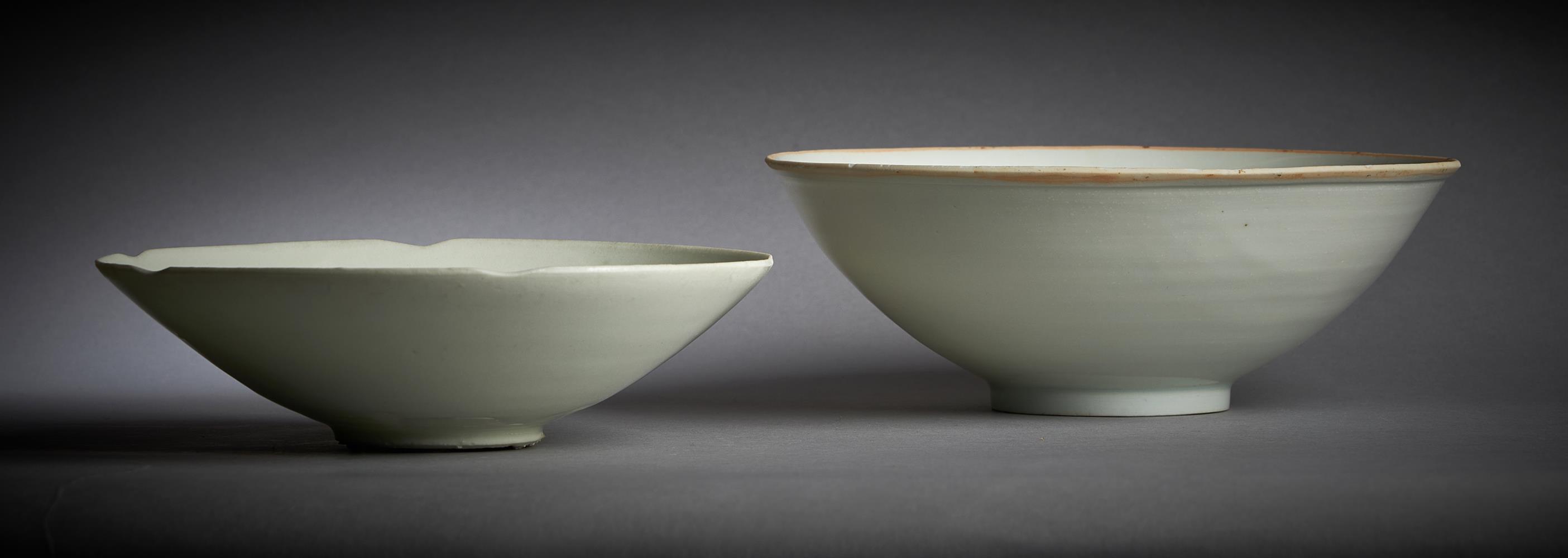 A Chinese white-glazed lobed bowl - Image 2 of 6