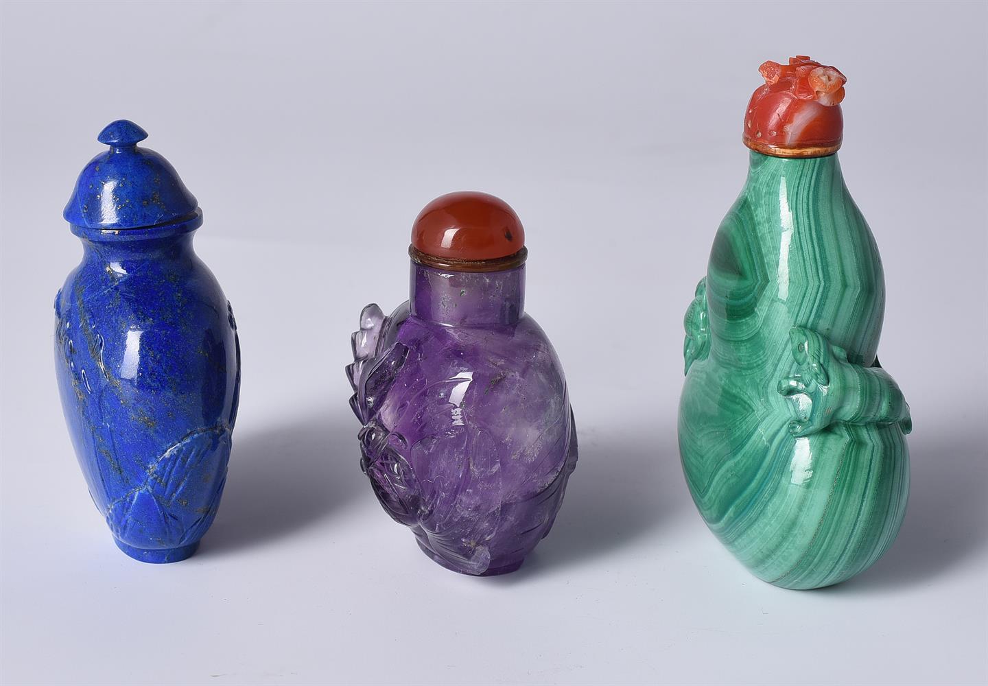 Y Three Chinese snuff bottles - Image 2 of 4