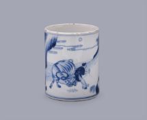 A good Chinese blue and white cylindrical brush pot