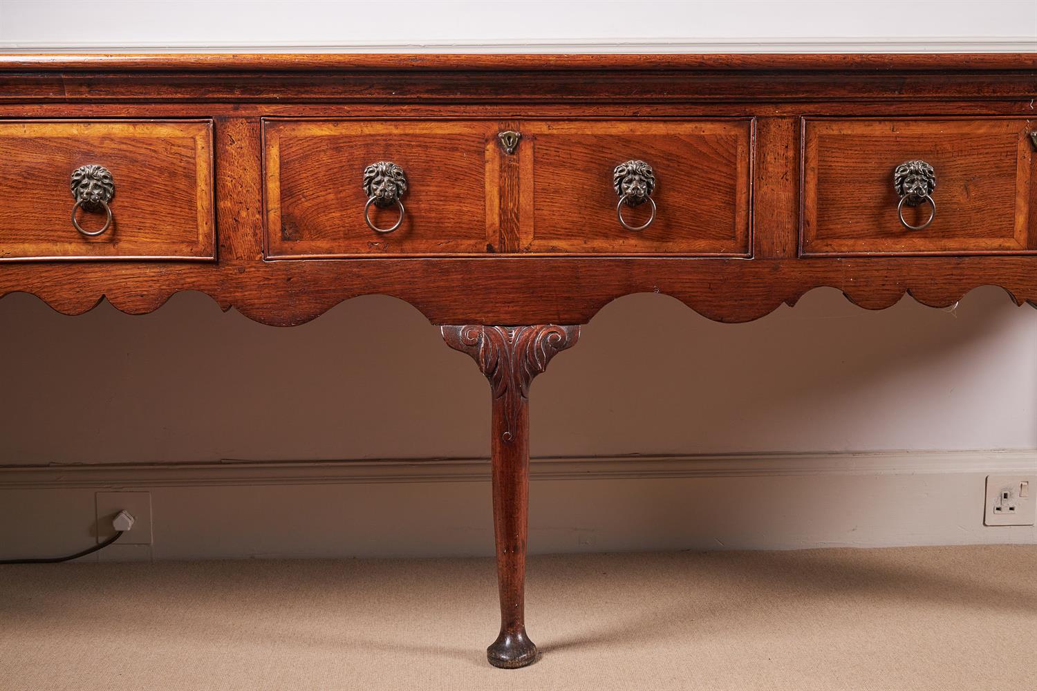 AN OAK DRESSER BASE, CIRCA 1780 AND LATER - Image 4 of 8