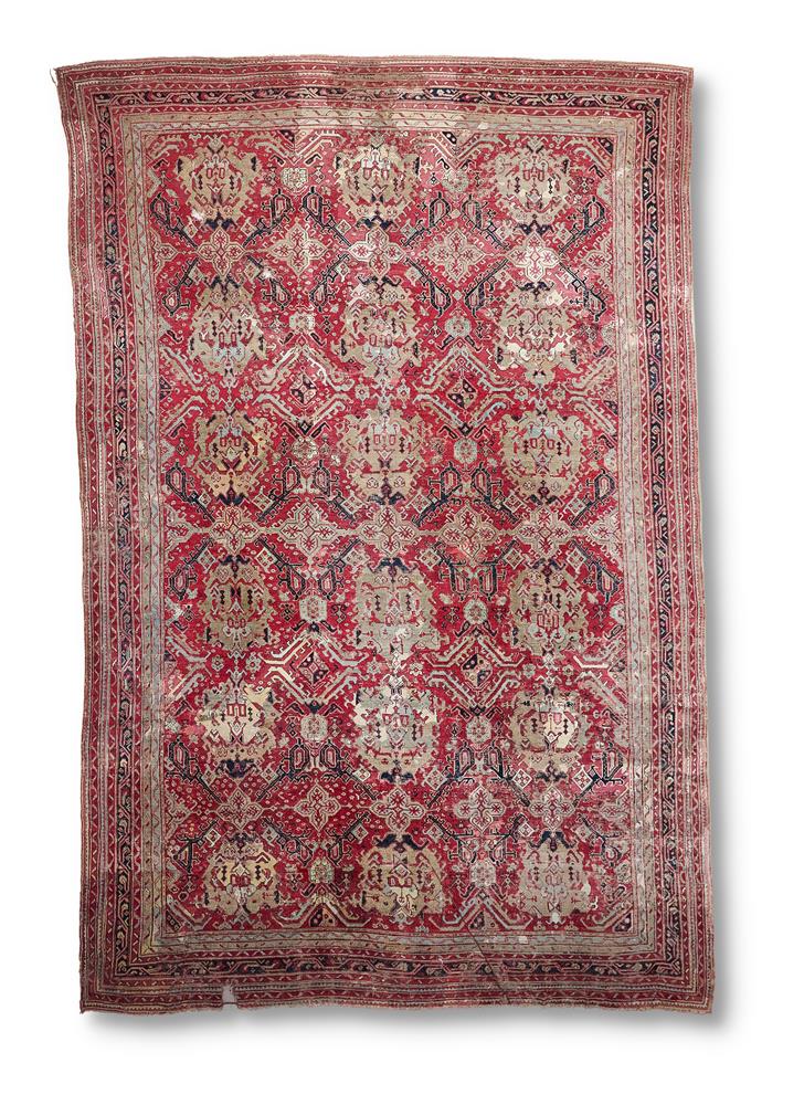 AN USHAK CARPET