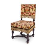 A WILLIAM AND MARY STYLE SIDE CHAIR, 20TH CENTURY