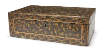 A CHINESE EXPORT BLACK AND GILT LACQUER BOX