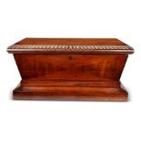 A GEORGE IV MAHOGANY CELLARET, CIRCA 1825