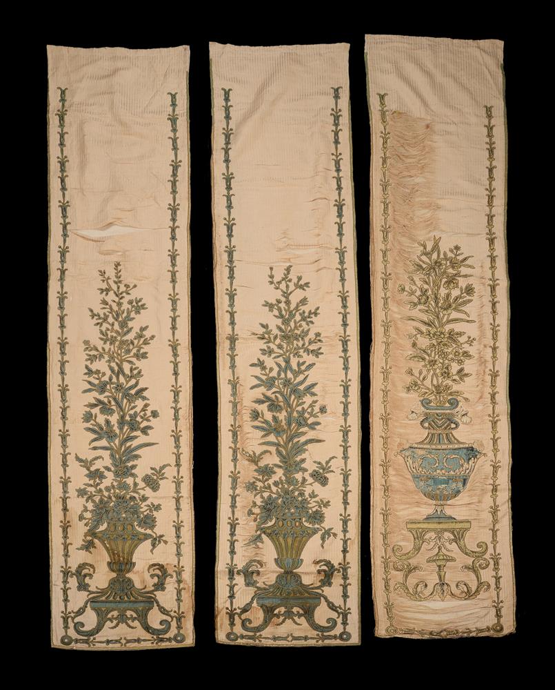 A SUITE OF ITALIAN OR FRENCH SILK BALDAQUIN BED PANELS, 18TH CENTURY AND LATER - Image 2 of 29