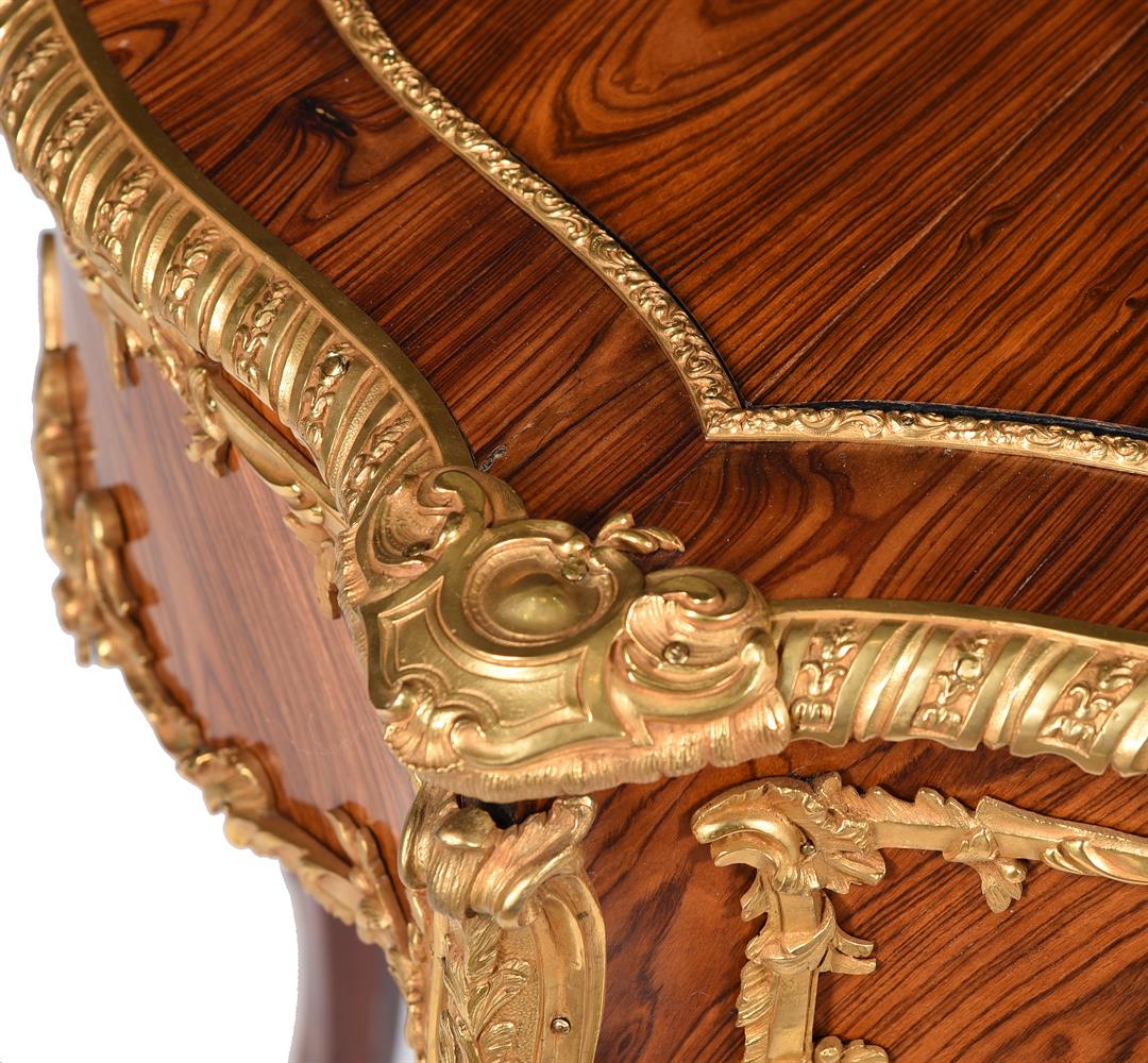 Y A FRENCH TULIPWOOD AND ORMOLU MOUNTED JARDINIERE TABLE, LATE 19TH/EARLY 20TH CENTURY - Image 5 of 7