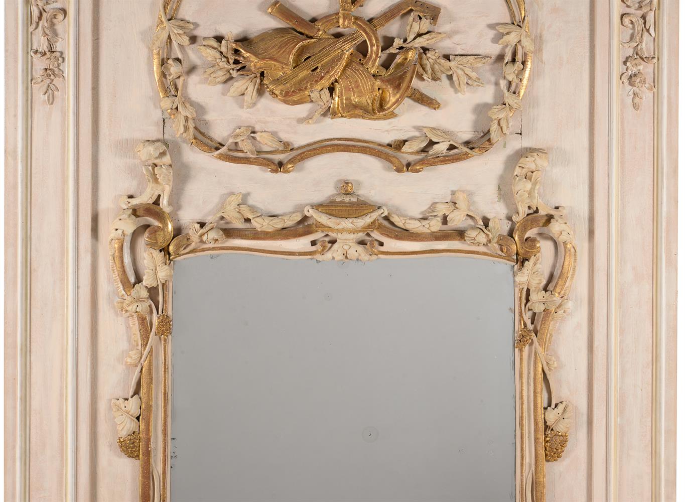A FRENCH CREAM PAINTED AND PARCEL GILT WALL MIRROR, CIRCA 1770 & LATER - Image 3 of 6