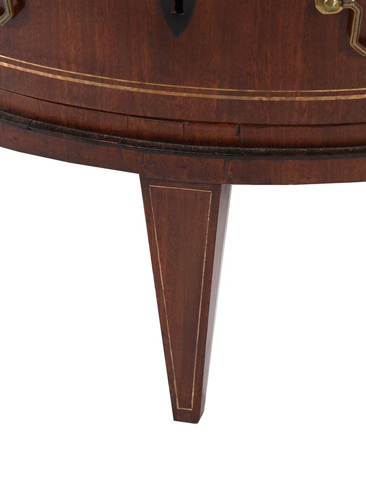 A NORTH EUROPEAN MAHOGANY AND BRASS INLAID DEMI-LUNE COMMODE, EARLY 19TH CENTURY - Image 3 of 5