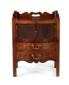 A GEORGE III MAHOGANY SERPENTINE FRONTED NIGHT COMMODE, CIRCA 1780