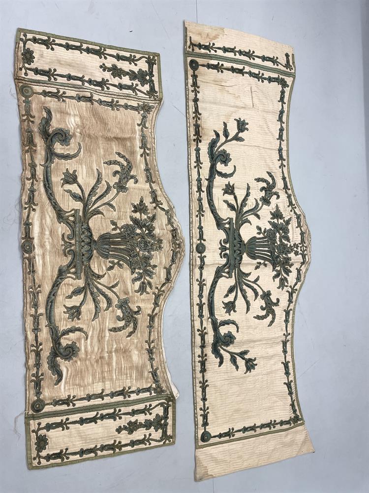 A SUITE OF ITALIAN OR FRENCH SILK BALDAQUIN BED PANELS, 18TH CENTURY AND LATER - Image 14 of 29