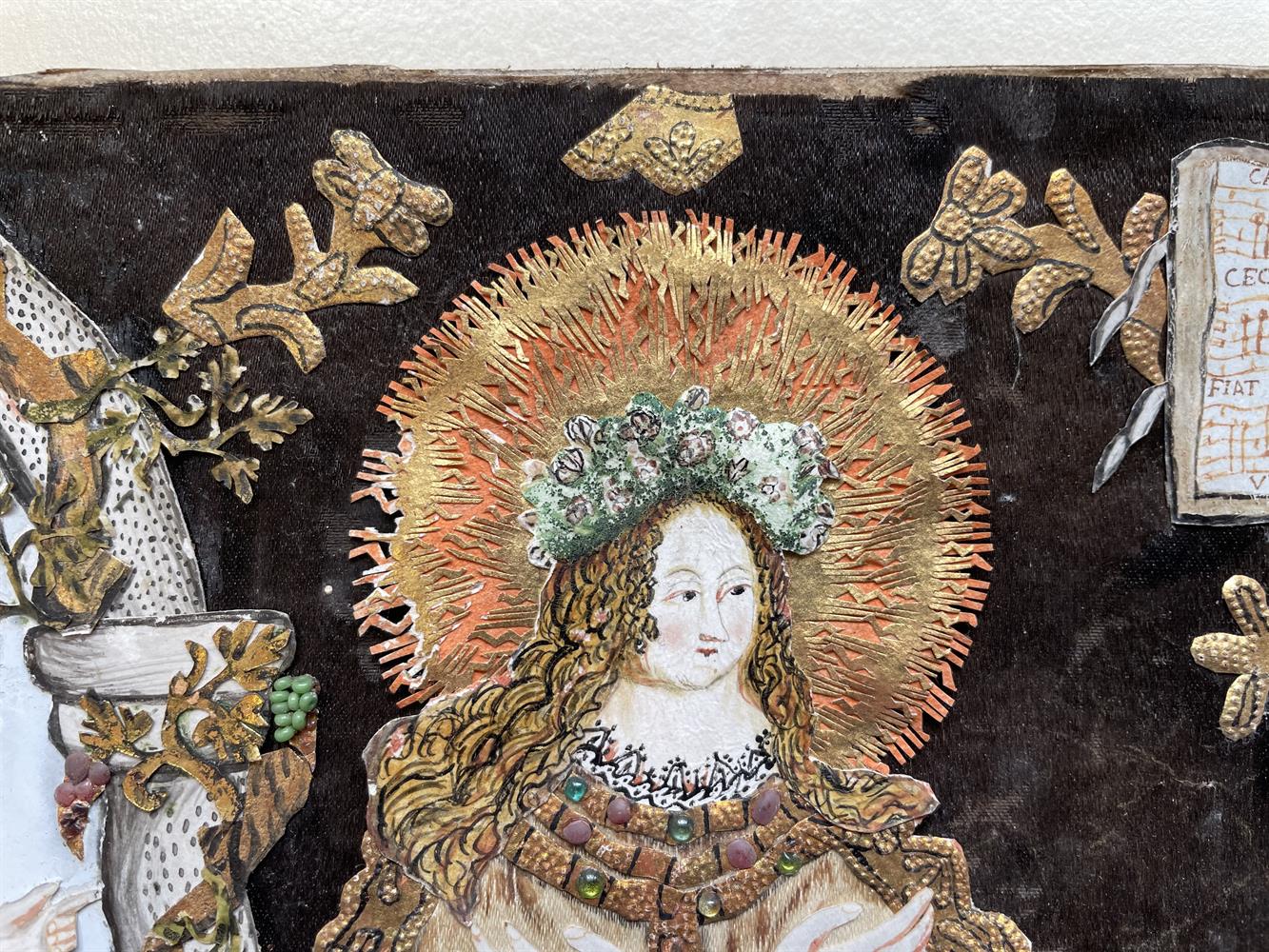 A RARE TEXTILE AND NEEDLEWORK COLLAGE PICTURE DEPICTING SAINT CECILIA, LATE 16TH/EARLY 17TH CENTURY - Image 10 of 18